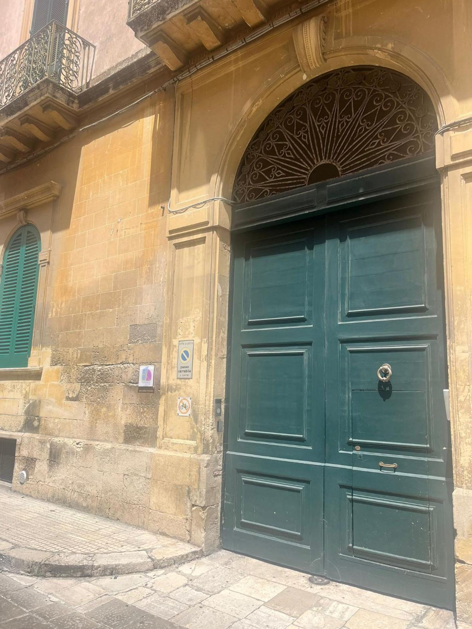 Vianna Suites Spa Lecce Exterior photo